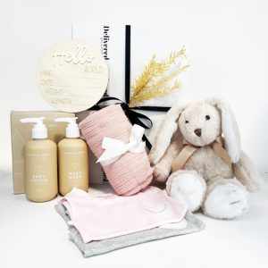 Best Baby Girl Gifts Australia: Thoughtful Hampers to Celebrate the Arrival of a Newborn