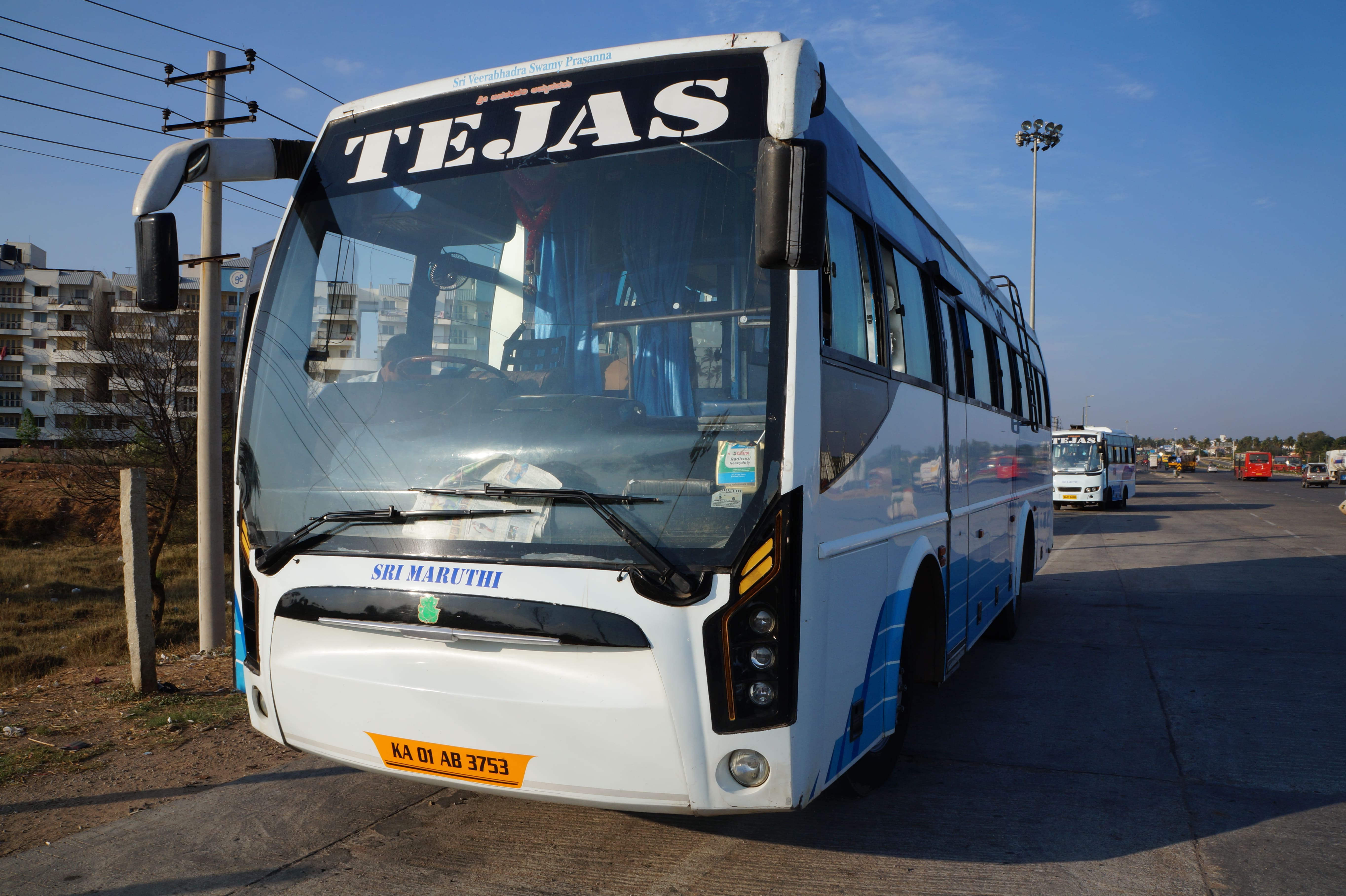 Hire 49 Seater Bus Bangalore|Luxury 49 Seater Bus Rental