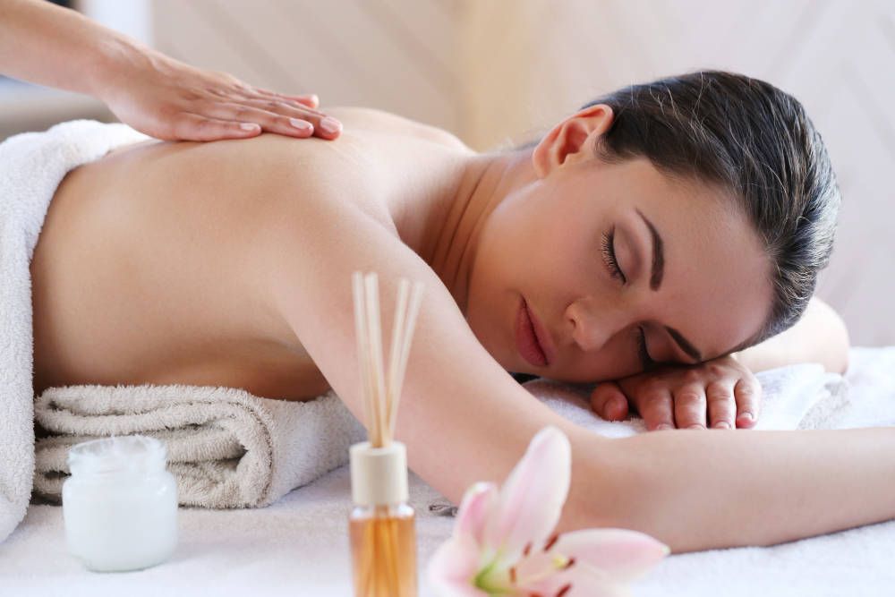 Massage Service at Home in Dubai | 149 AED/Hour