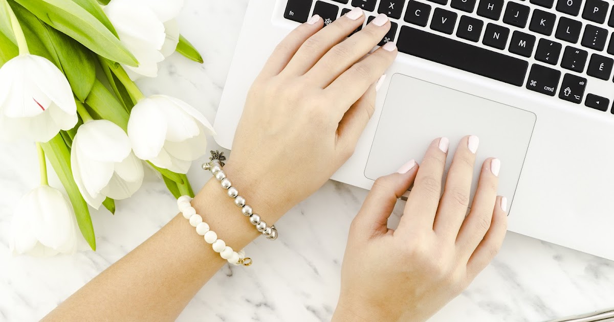 The Ultimate Guide to Buying Custom Jewelry Online – Tips & Trends