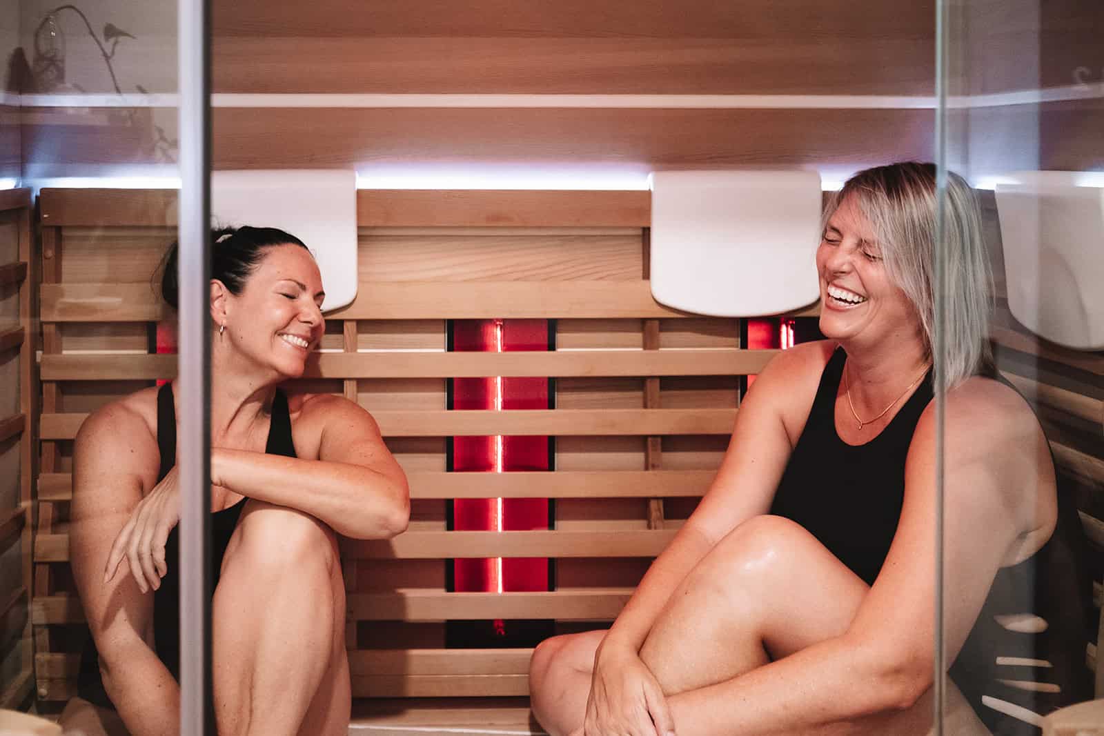 What To Wear In An Infrared Sauna | Vikasati