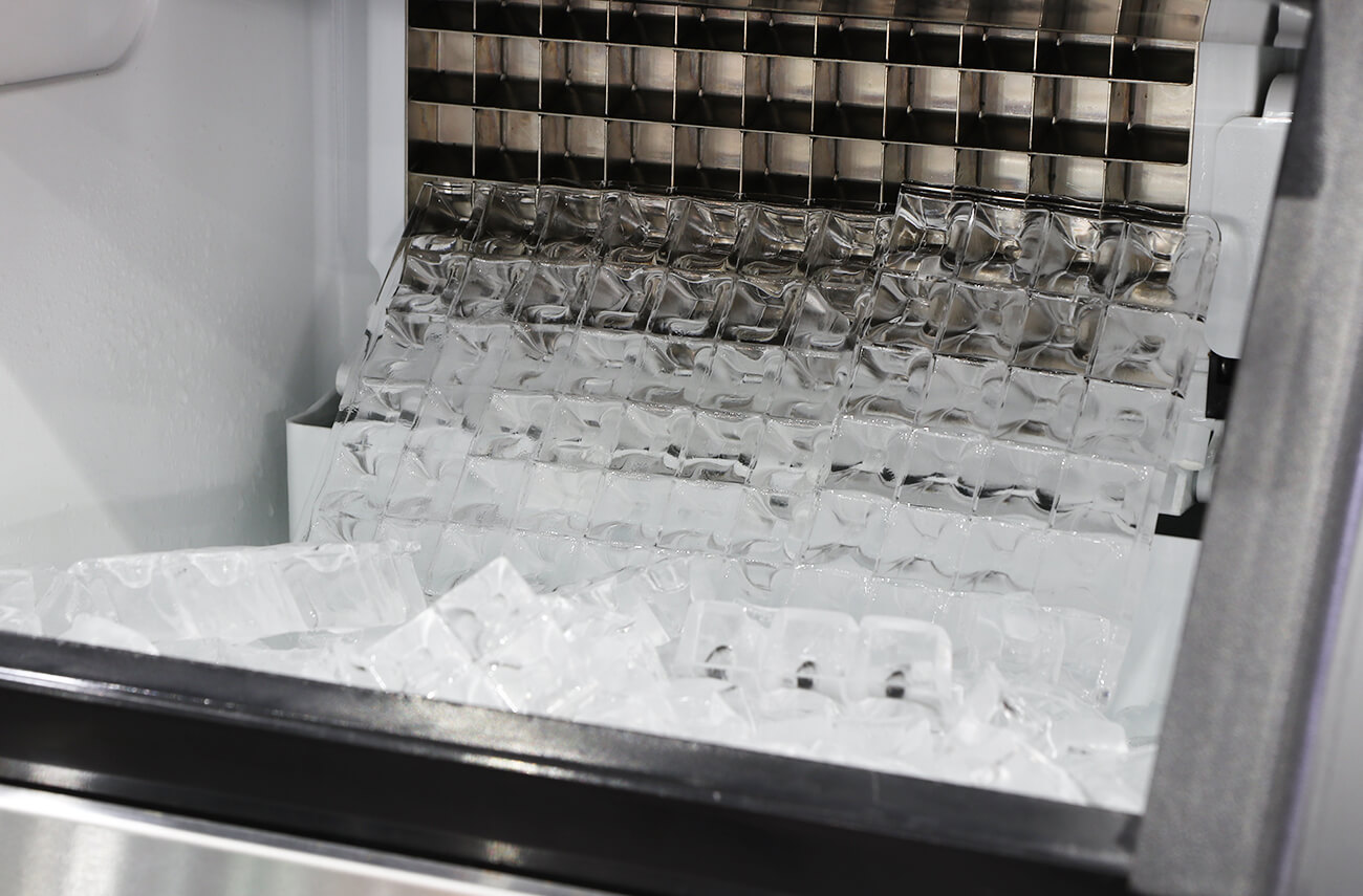 How Do Ice Makers Work? Ice Machine Function Explained