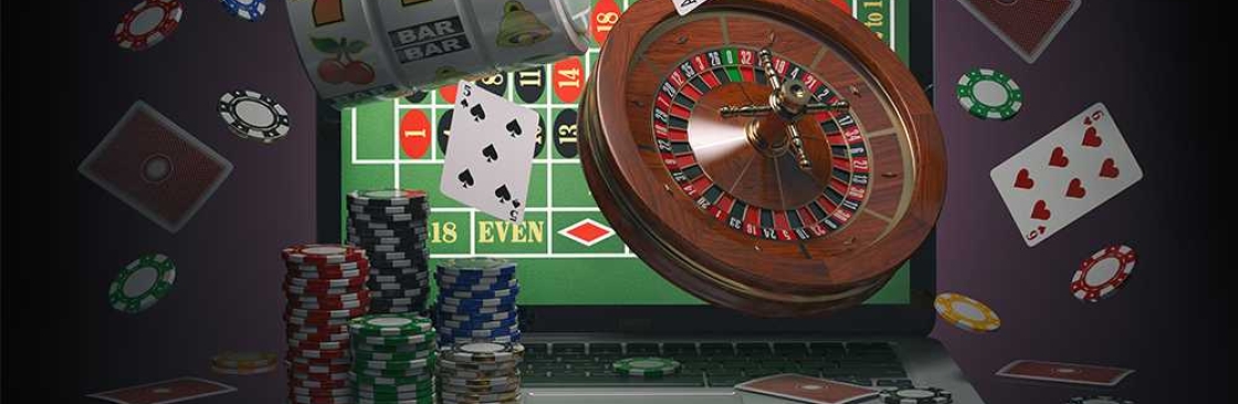 Royal Slots Win Cover Image